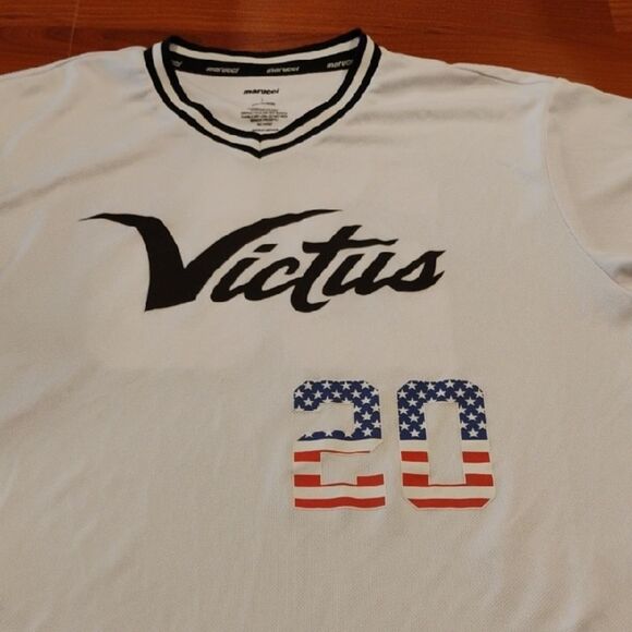 White Victus Sports Jersey with Number 20 - Picture 3 of 6